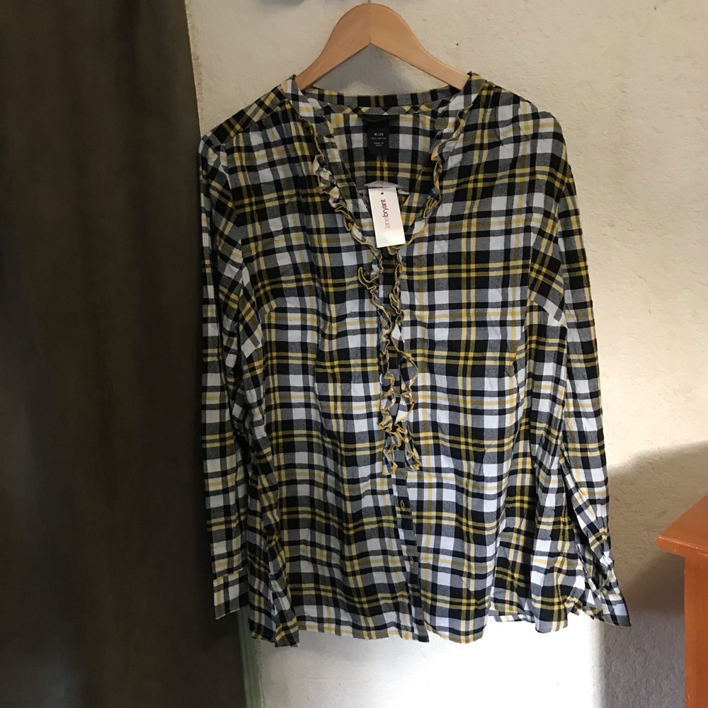 Torrid Black & Yellow Flannel